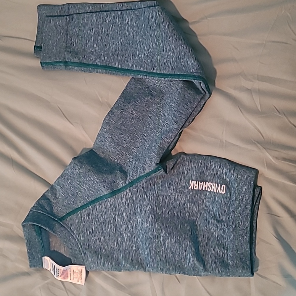 Gymshark crop top long sleeve